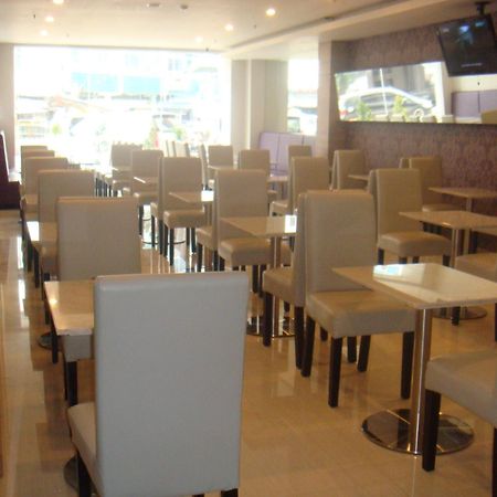 Rio City Hotel Palembang Kültér fotó