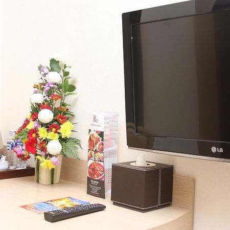 Rio City Hotel Palembang Kültér fotó