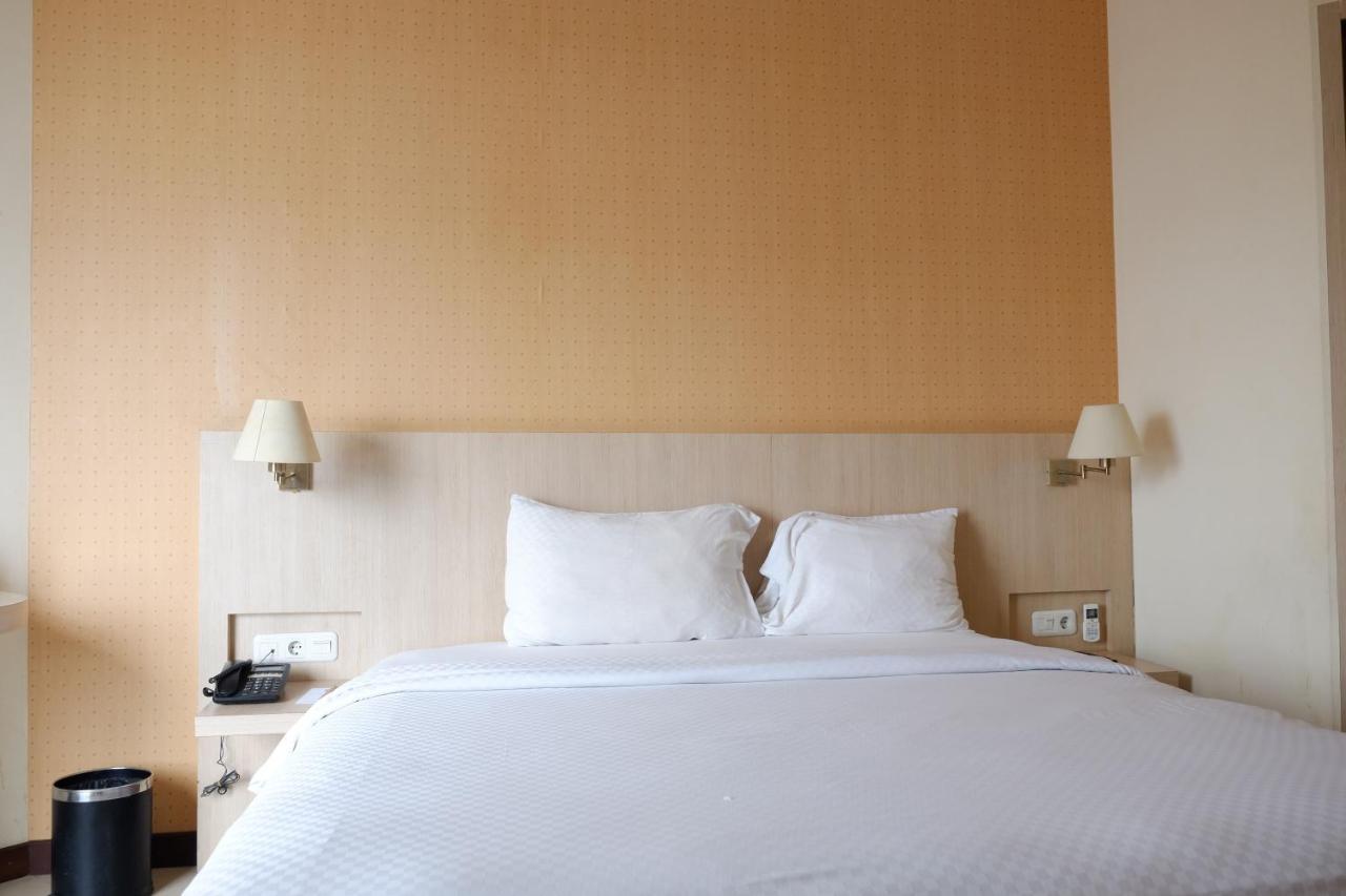Rio City Hotel Palembang Kültér fotó